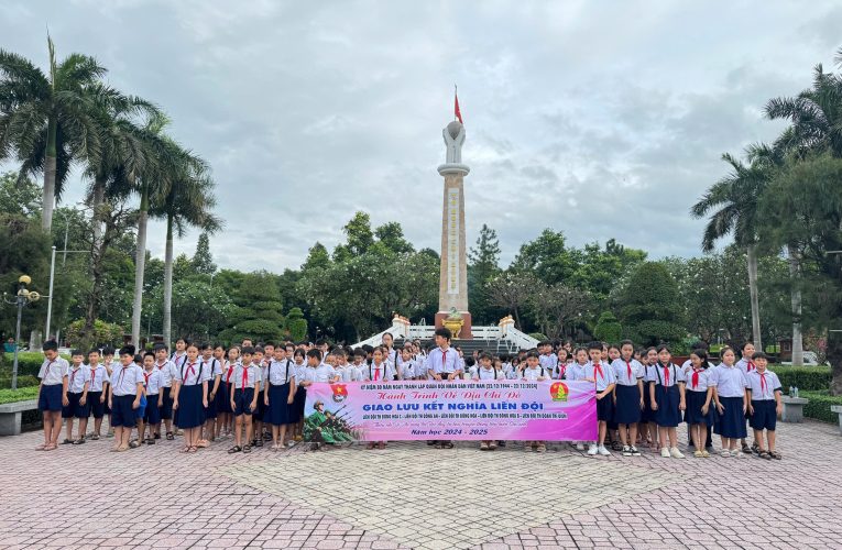 HÀNH TRÌNH “TÌM VỀ ĐỊA CHỈ ĐỎ”